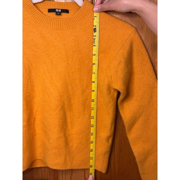 Uniqlo Girls XS Ribbed Knit Wool Sweater - Mustard Yellow Mock Neck - Picture 6 of 7